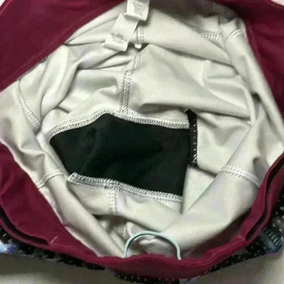 Lululemon What The Sport Short Floral Sport Tranquil Blue Purple Womens Size 4 - Picture 4 of 12